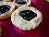 Biscuits à la confiture de mûres