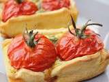 Petites tartelettes aux tomates cerise