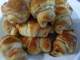 Croissants au saumon fumé et au fromage ail et fines herbes