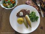 Tranches de filet de boeuf bbq, beurre aux herbes