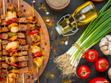 7 sauces irrésistibles pour vos brochettes