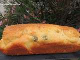 Cake aux olives et jambon