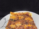 Pizza au Chili Con Carne et Croûte au Cheddar