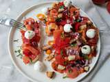 Salade tomate, poivron et son toast