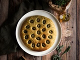 Fougasse à la sauge et aux olives vertes