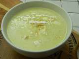 Soupe de courgettes, chèvre et miel