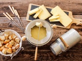 Astuces d’un montagnard pour réussir sa fondue savoyarde comme personne