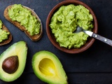 Par quoi remplacer l’avocat (guacamole, salades…)