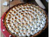 Tarte pâtissière meringuée à la rhubarbe