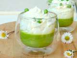 Panna cotta de petit pois et chantilly au roquefort