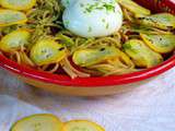 Spaghettis, burrata, courgette, poivrons et citron vert