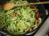 Courgettes en spaghettis aux tomates cerise