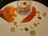 Saumon gravlax , fumé et en rillettes , chantilly citron, gelée citron vert et coulis de mangue