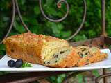 Cake au thon, emmental et olives noires