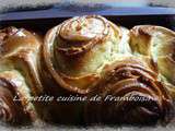 Brioche tourbillon glacage léger au citron