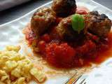 Boulettes De Porc Sauce Aux Tomates a l'Ail Et Aux Olives