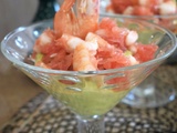 Coupe avocat crevettes pamplemousse