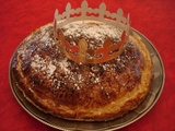 Galette des rois à la crème de noisettes et aux pommes