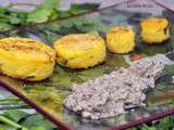 Palets de polenta à la ciboulette et crème de champignons