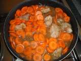 Cocotte de cochon aux carottes, miel et cumin