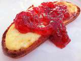 Tartines chaudes de fromage frais et confiture (Estonie)