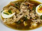 Soupe thailandaise d'entrailles de poisson