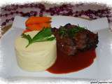 Joue de boeuf braisee au vin rouge