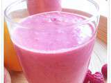 Smoothie pêches framboises