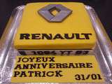 Gateau renault decor en pate a sucre