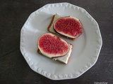 Croquants aux amandes, gorgonzola et figue