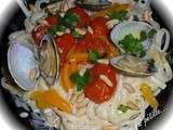 Linguine aux palourdes, pignon, poivron, tomate et olives nicoises