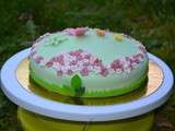 Gâteau printanier en pâte à sucre