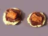 Blinis de saumon, sauce chocolat gingembre