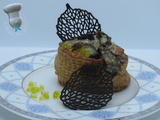 Feuilleté de St Jacques aux cèpes, truffes, et perles de citron de Menton