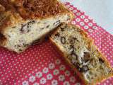 Cake aux raisins, noix et fromage de chèvre