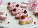 Mini-éclairs aux framboises et Biscuits Roses