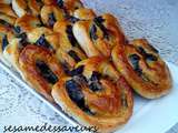 Palmiers briochés aux pruneaux