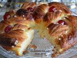 Couronne des rois feuilletée aux fruits confits