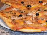 Pizza royale poulet champignons et poivrons