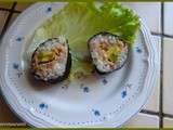 Maki à l'avocat et au thon mayonnaise