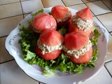 Tomates farcies oeufs et sardines