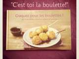 Boulettes de poulet, petits pois et oignons