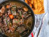 Queue de bœuf braisée au vin rouge