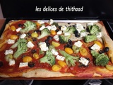 Pizza brocolis, feta et olives