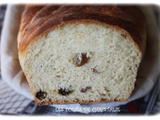 Brioche moelleuse aux raisins secs