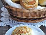 Brioches à la pâte d'amandes