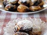 Ebelskivers aux amandes et à la confiture de bleuets