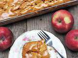 Gâteau aux pommes glacé au caramel au beurre à la fleur de sel