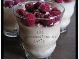 Verrines biscuité bananes-framboises au lait de coco (Thermomix)