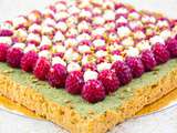 Tarte estivale framboise pistache et thé matcha